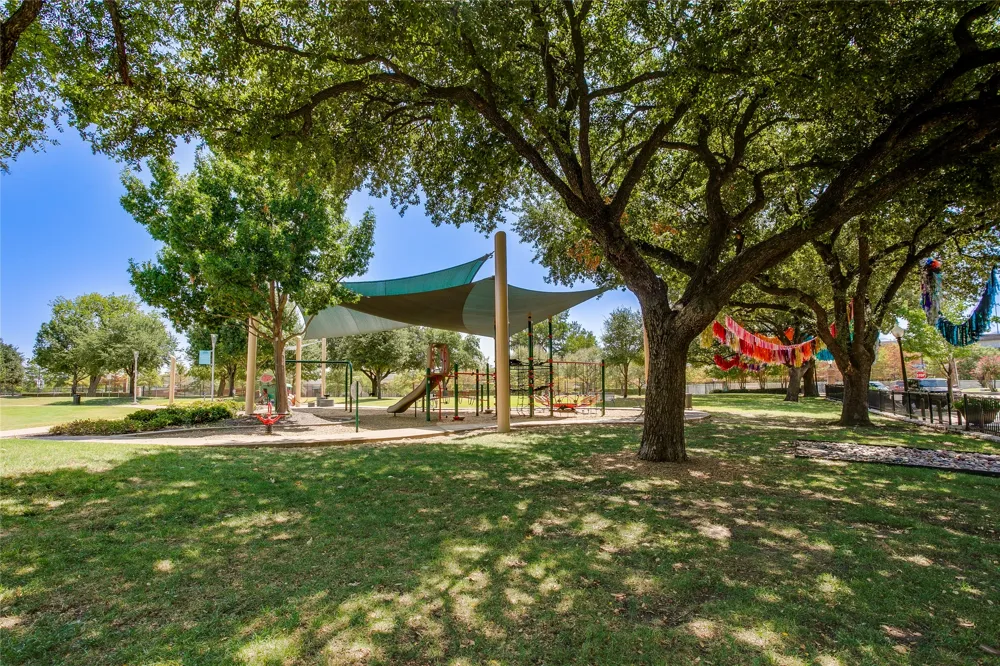 2127 Clark Street #103 Dallas, TX 75204