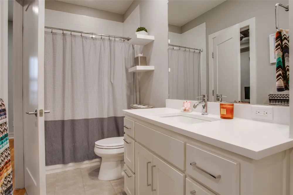 2127 Clark Street #103 Dallas, TX 75204