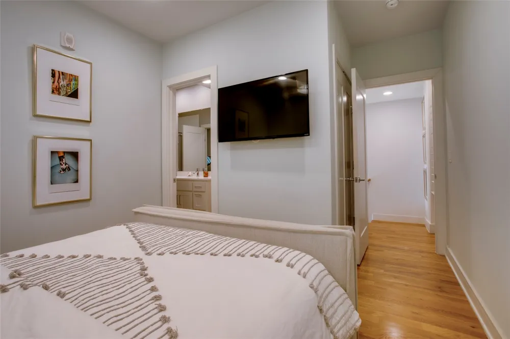 2127 Clark Street #103 Dallas, TX 75204