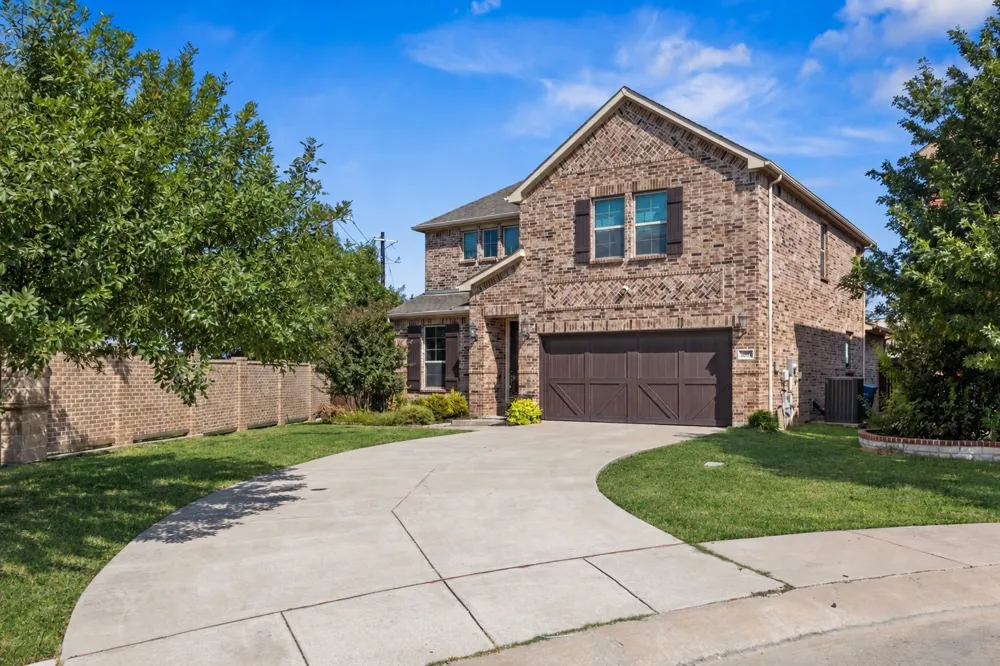 2501 Durango Drive Carrollton, TX 75010