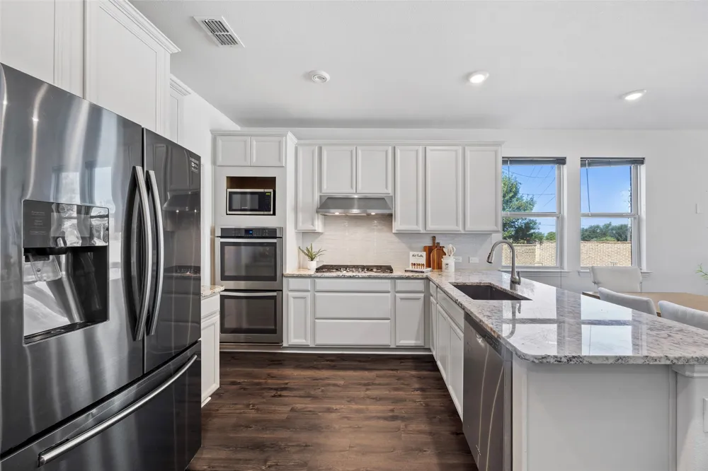 2501 Durango Drive Carrollton, TX 75010