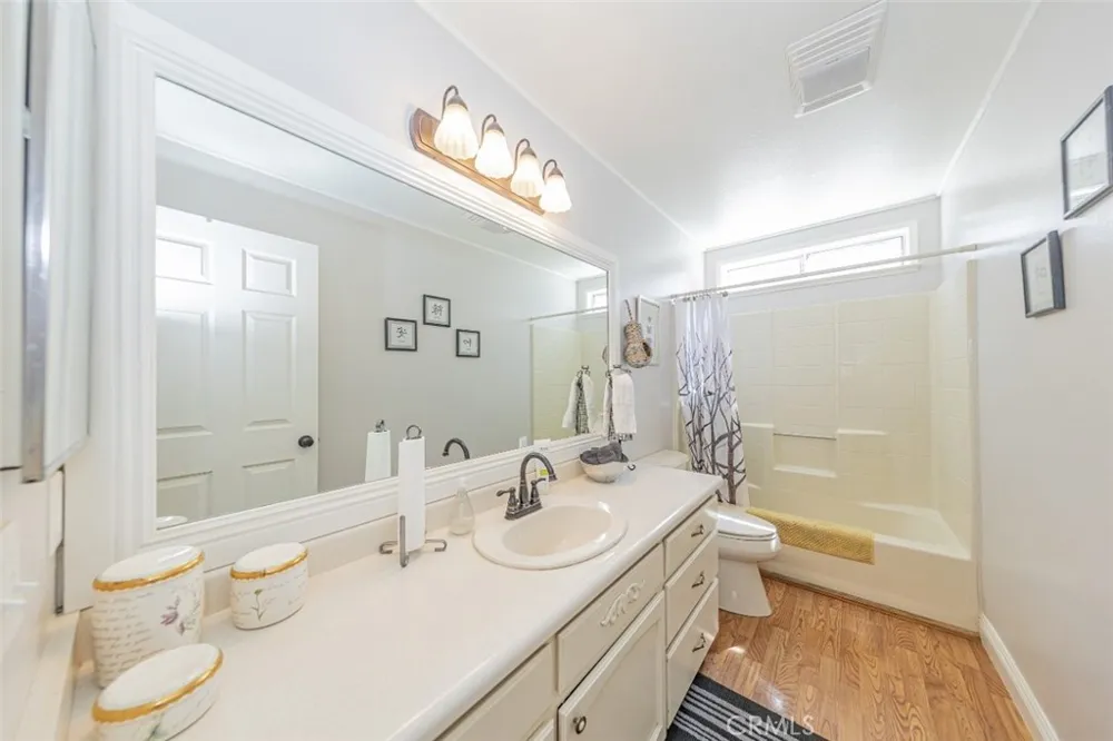 50622 Critter Creek Lane Oakhurst, CA 93644
