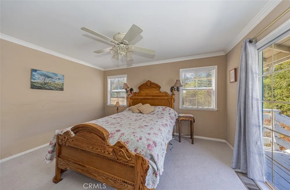 50622 Critter Creek Lane Oakhurst, CA 93644