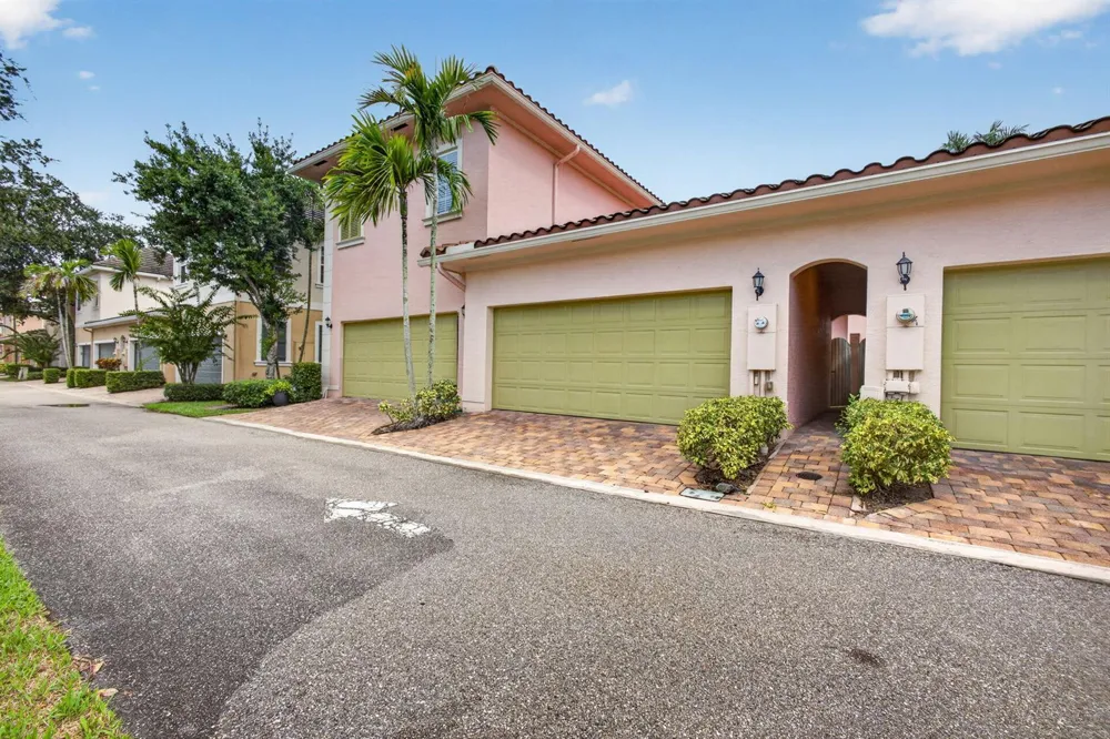 599 Dakota Drive Jupiter, FL 33458