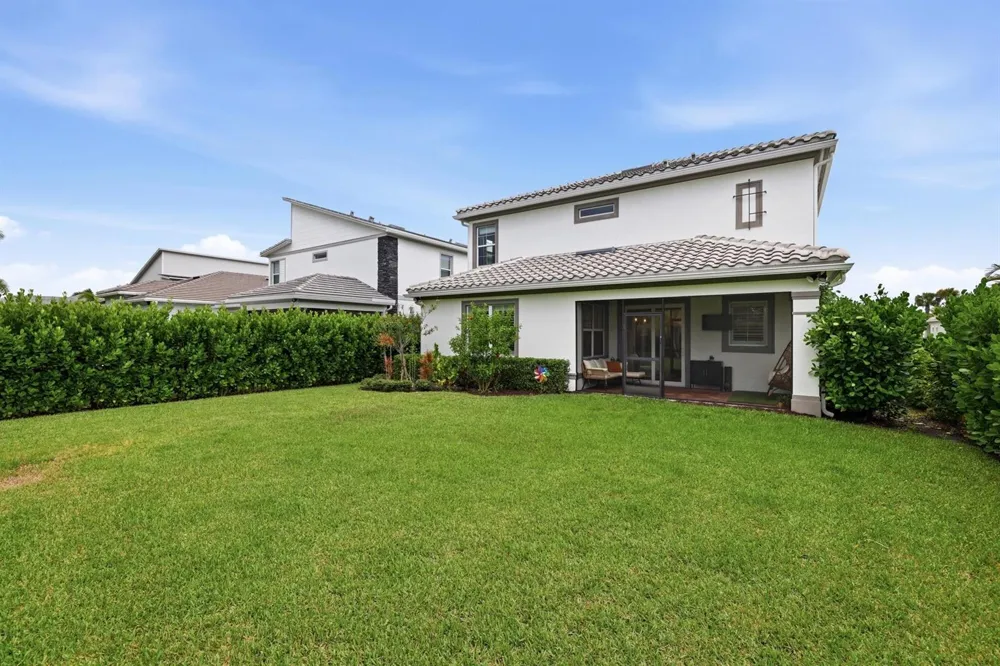 12530 Triumph Lane Palm Beach Gardens, FL 33412