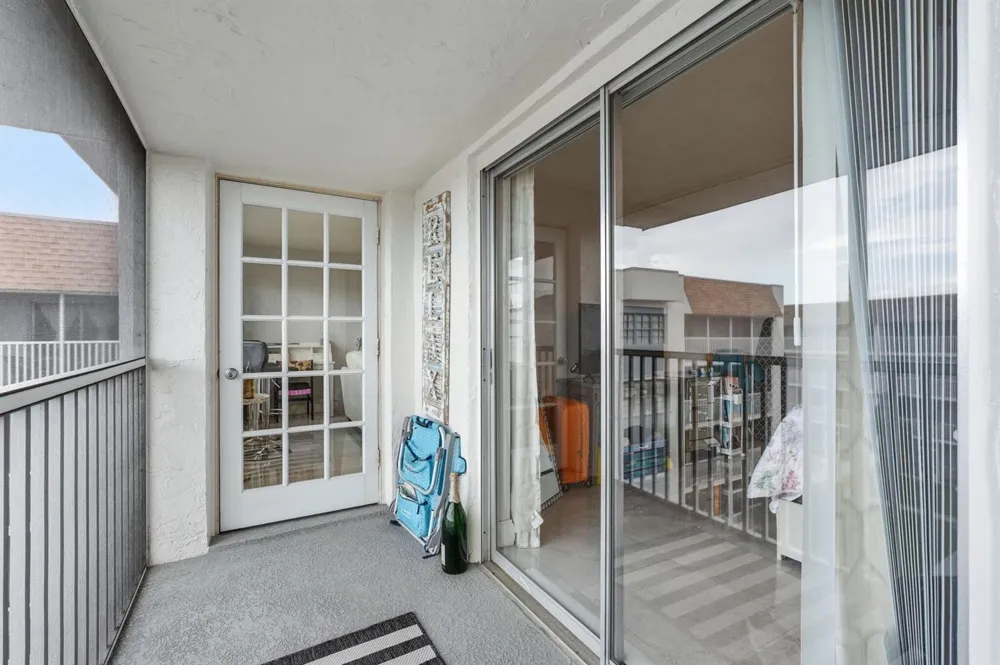 1516 S Lakeside Drive #408 