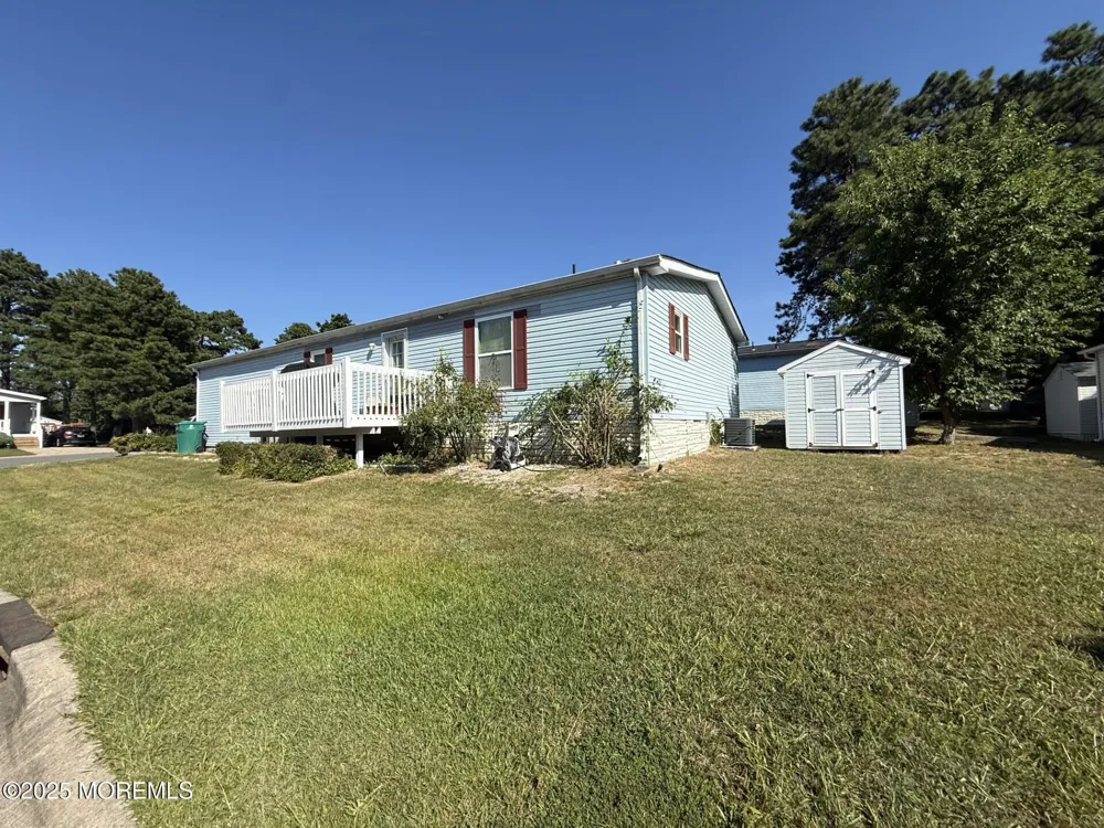 519 Momosa Way Manchester, NJ 08759