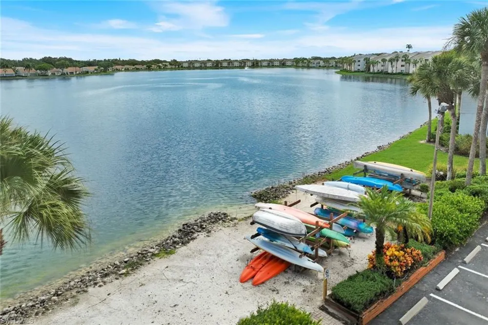 2731 Citrus Lake Drive #101 Naples, FL 34109