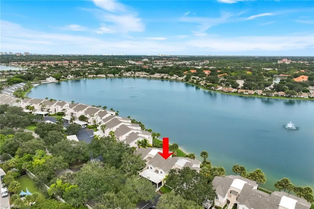 2731 Citrus Lake Drive #101 Naples, FL 34109