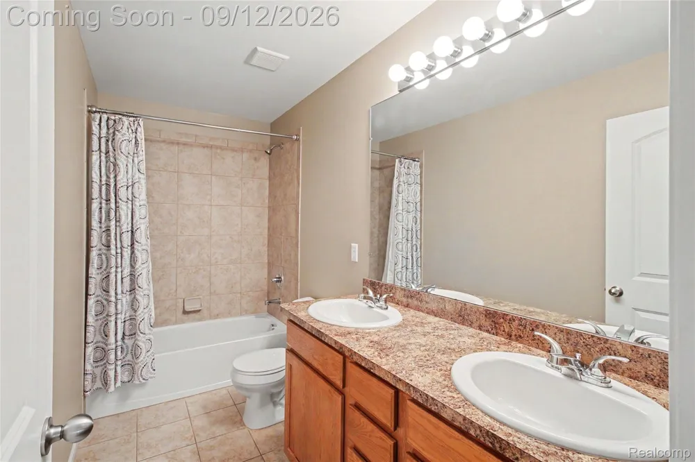 159 Singh Boulevard South Lyon City, MI 48178