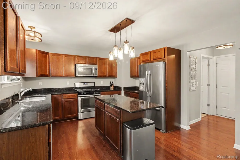 159 Singh Boulevard South Lyon City, MI 48178