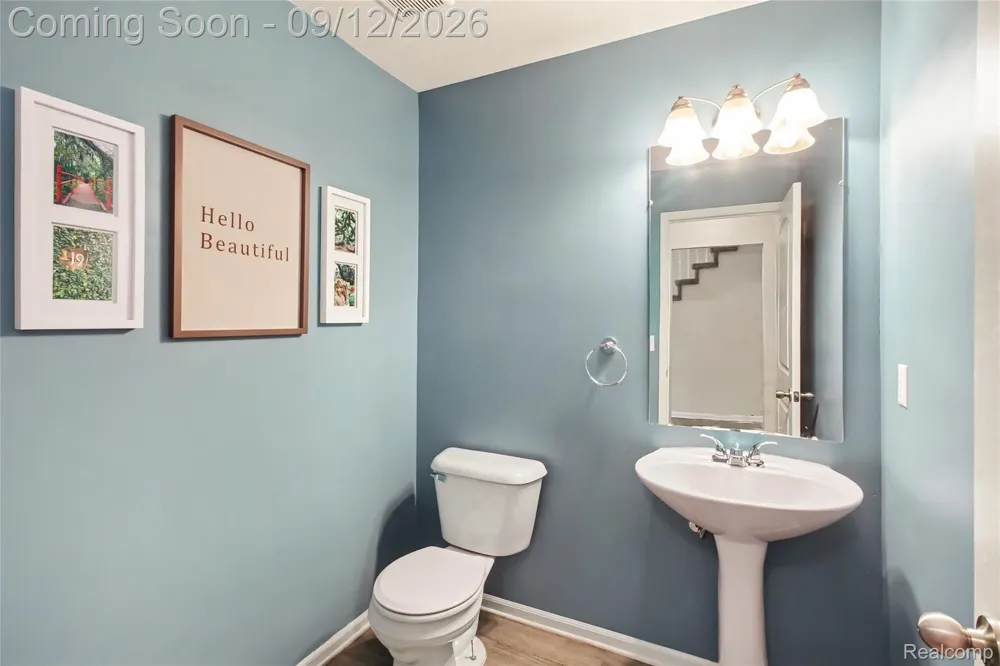 159 Singh Boulevard South Lyon City, MI 48178