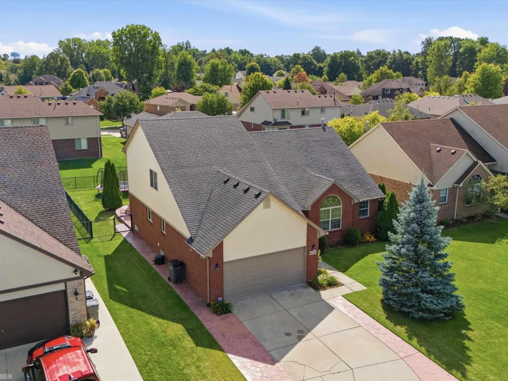 42930 Little Road Clinton Charter Township, MI 48036