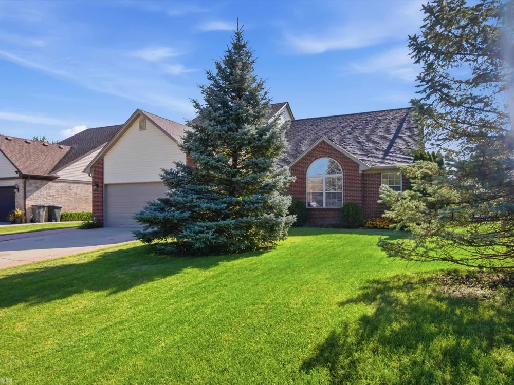 42930 Little Road Clinton Charter Township, MI 48036
