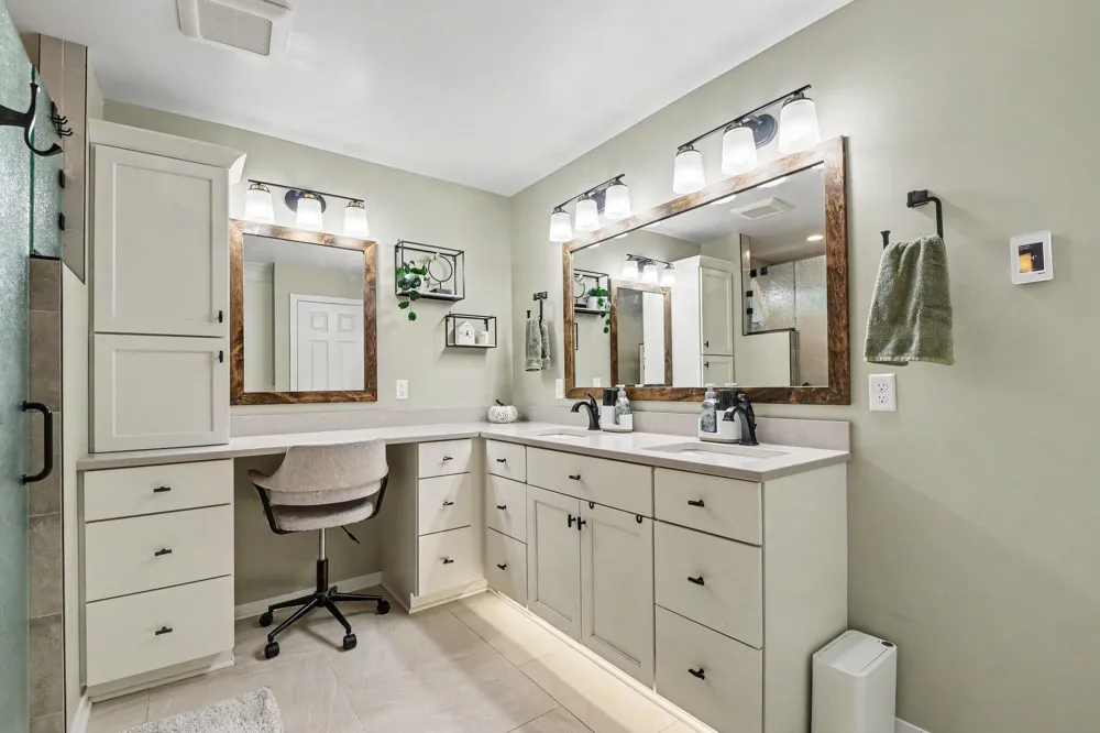 3055 Riverwoods Drive NE Plainfield Charter Township, MI 49341