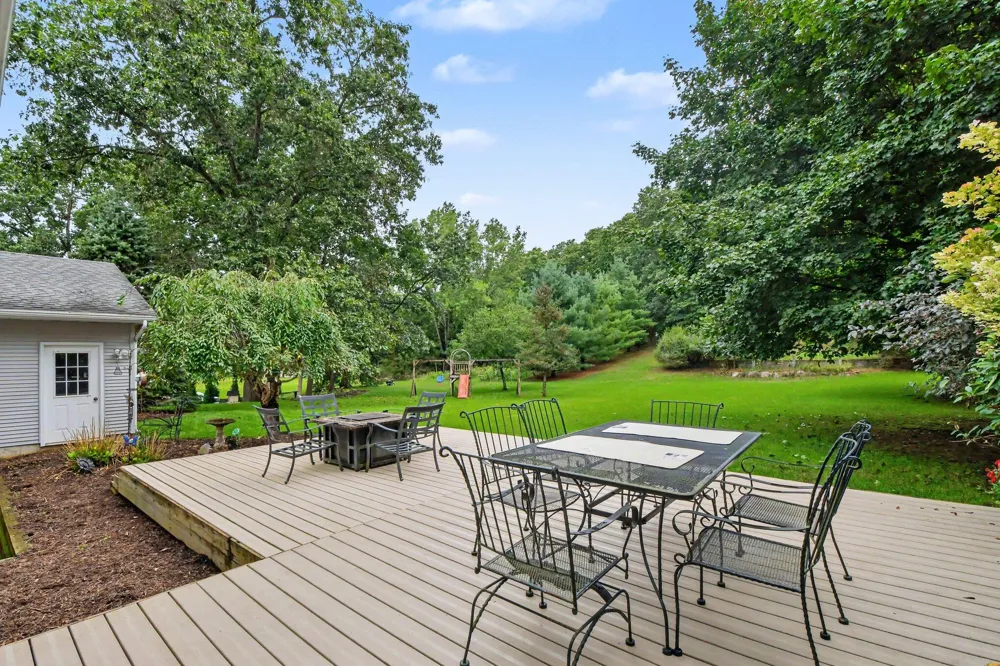 3055 Riverwoods Drive NE Plainfield Charter Township, MI 49341
