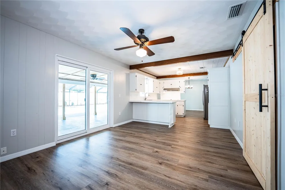 2217 WELLS ROAD Auburndale, FL 33823