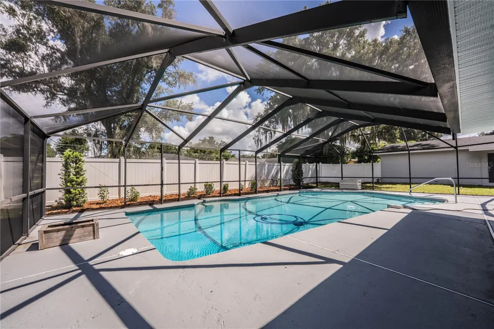 2217 WELLS ROAD Auburndale, FL 33823
