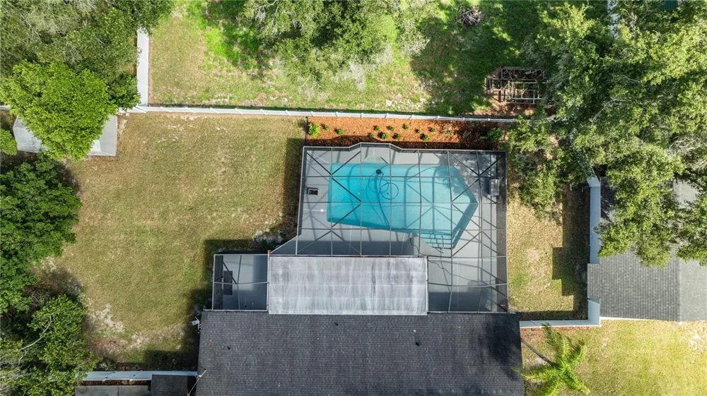 2217 WELLS ROAD Auburndale, FL 33823
