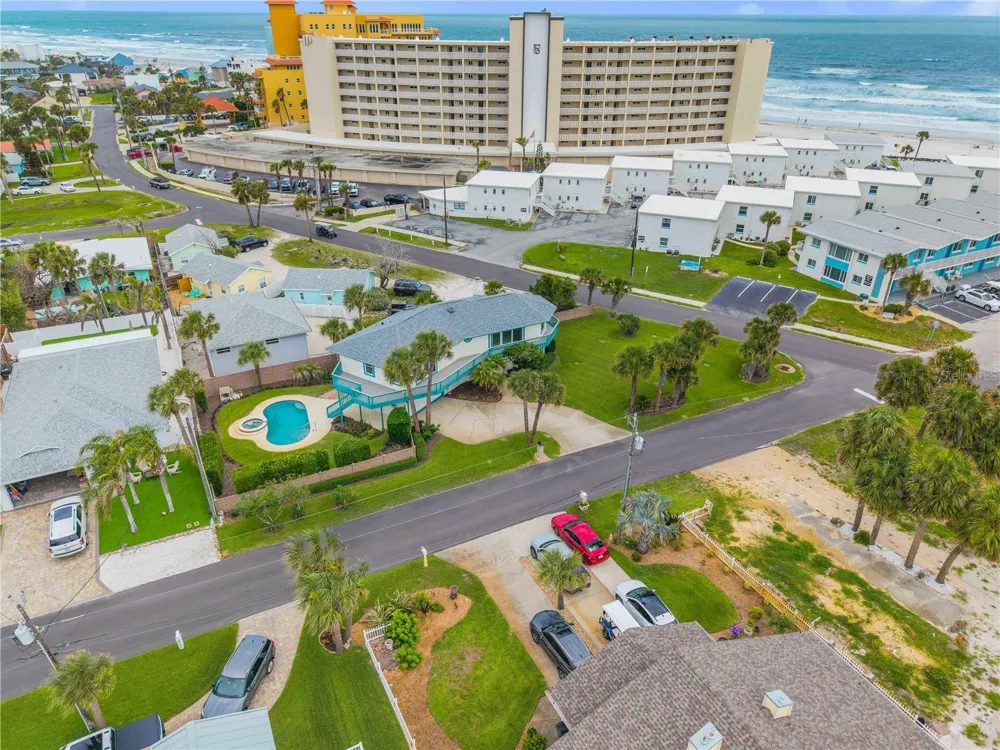 320 DUE EAST STREET New Smyrna Beach, FL 32169