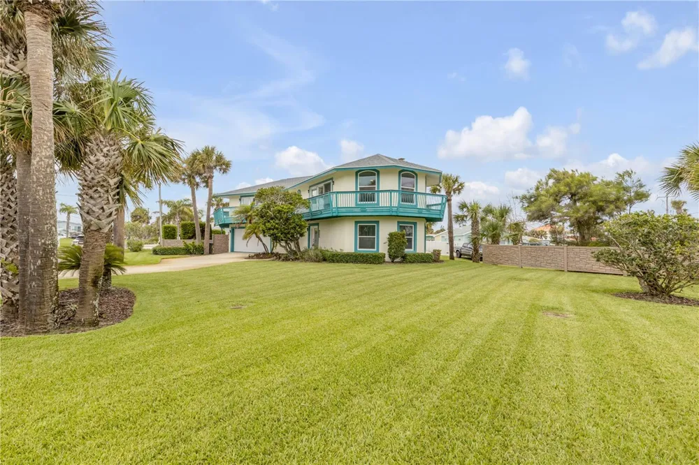 320 DUE EAST STREET New Smyrna Beach, FL 32169