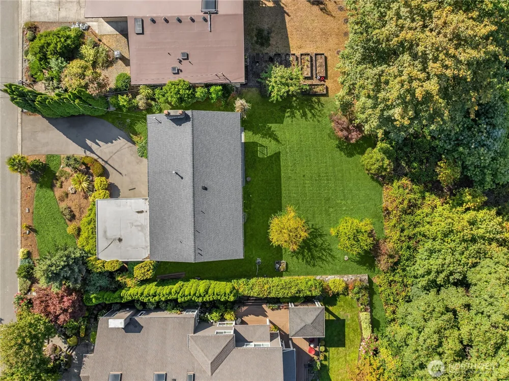 5203 111th Avenue NE Kirkland, WA 98033