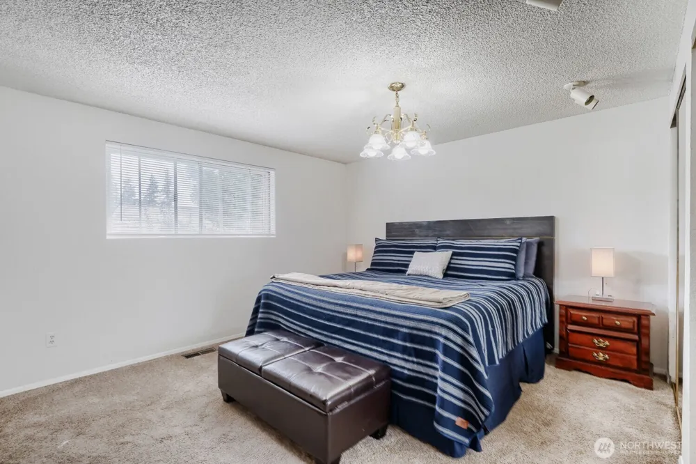29712 39th Place S Auburn, WA 98001