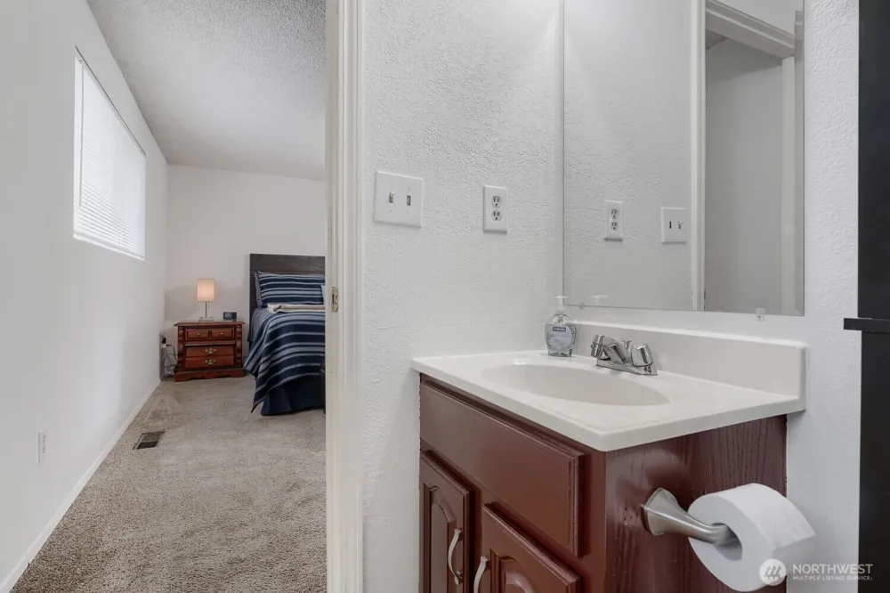 29712 39th Place S Auburn, WA 98001