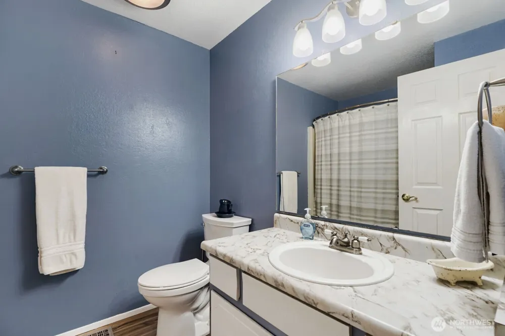 29712 39th Place S Auburn, WA 98001