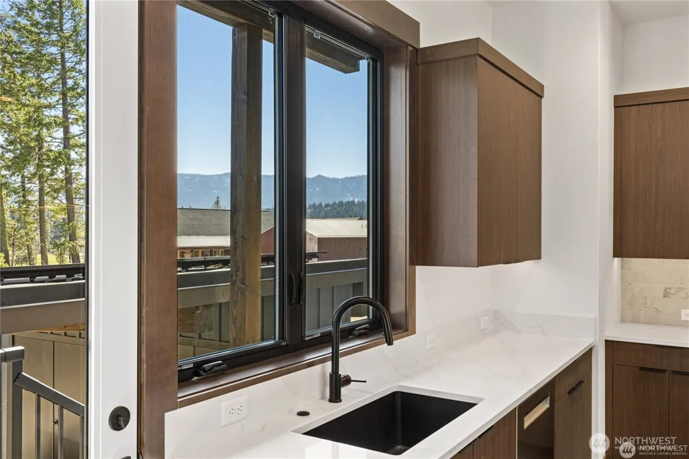 121 Riverbend Loop Cle Elum, WA 98922