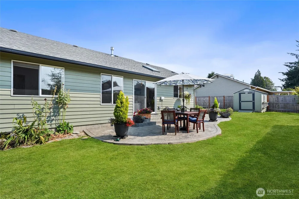 8228 226th Street SW #A/B Edmonds, WA 98026