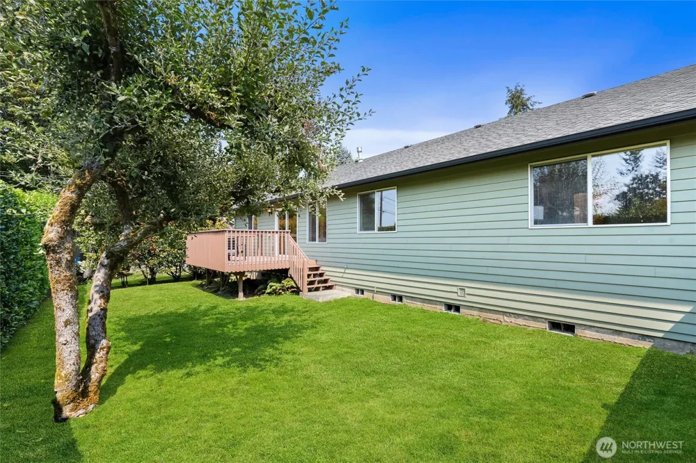 8228 226th Street SW #A/B Edmonds, WA 98026