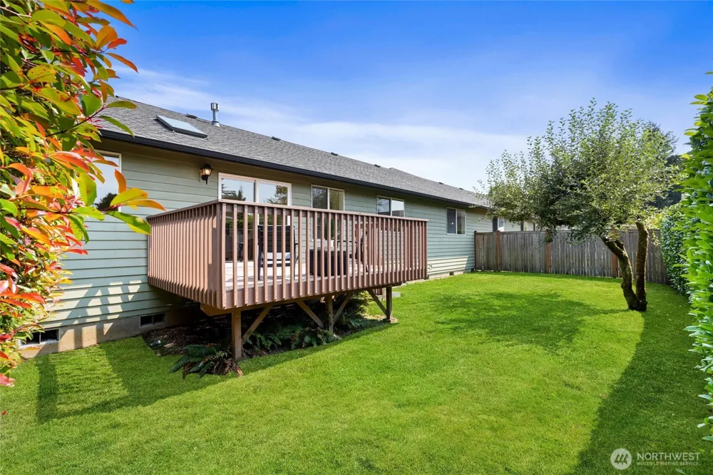 8228 226th Street SW #A/B Edmonds, WA 98026