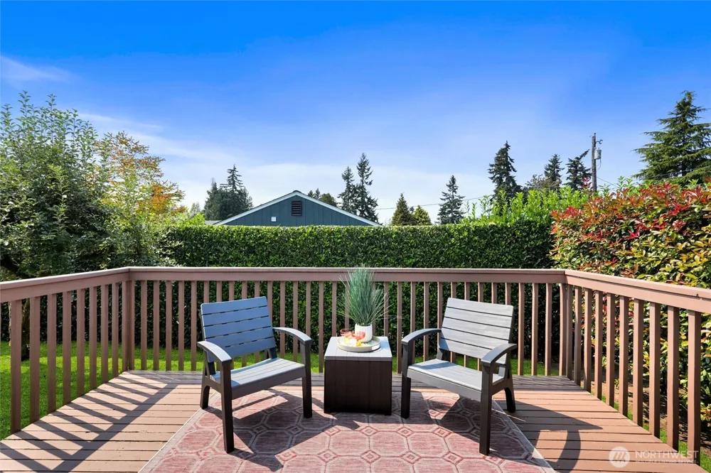 8228 226th Street SW #A/B Edmonds, WA 98026