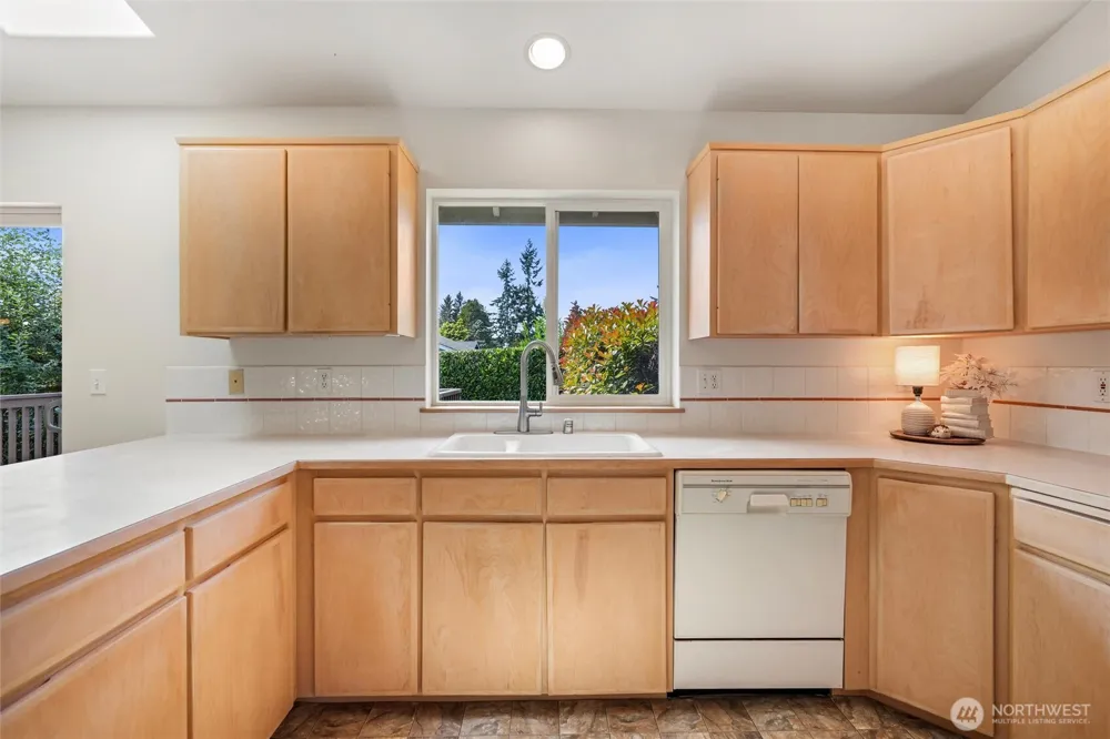 8228 226th Street SW #A/B Edmonds, WA 98026