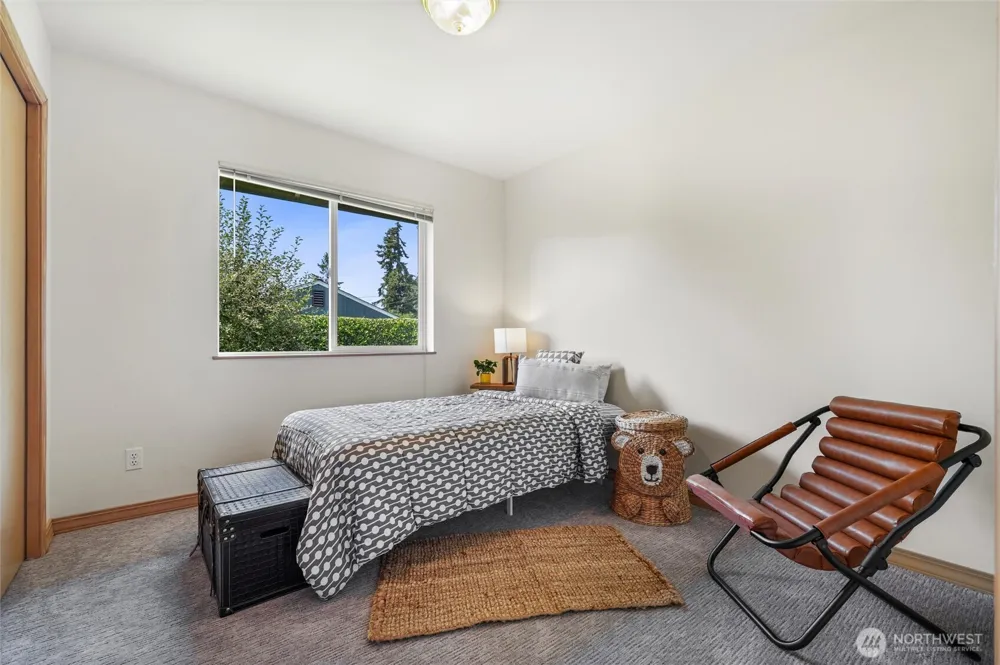 8228 226th Street SW #A/B Edmonds, WA 98026
