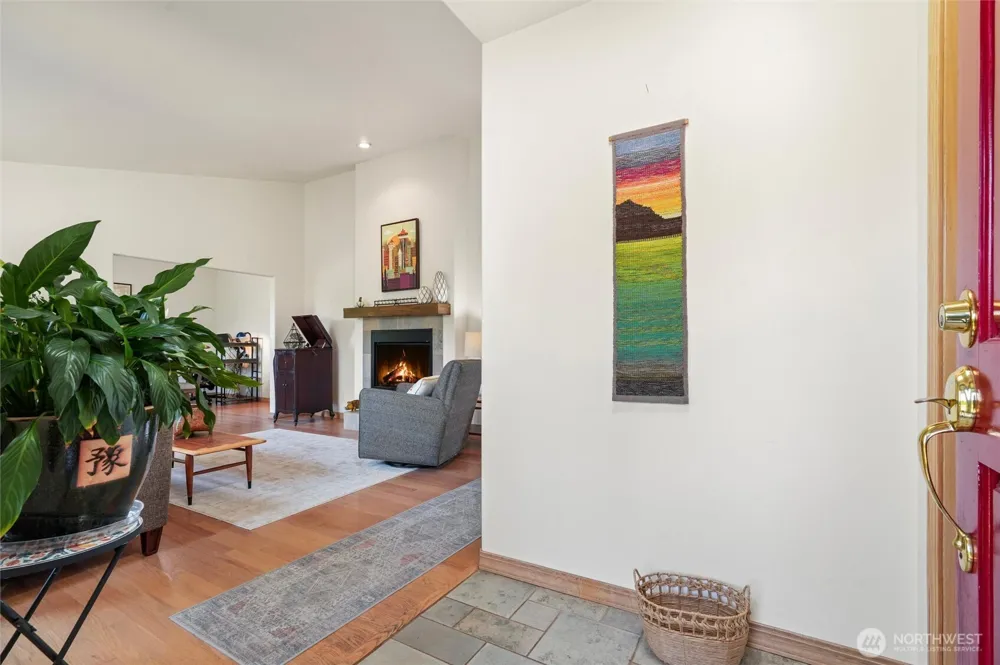 8228 226th Street SW #A/B Edmonds, WA 98026