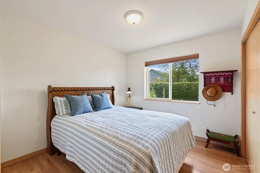 8228 226th Street SW #A/B Edmonds, WA 98026