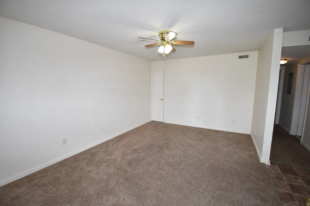 636 Robb Ave #B Clarksville, TN 37040