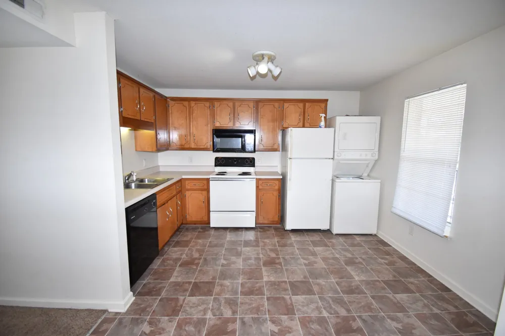 636 Robb Ave #B Clarksville, TN 37040