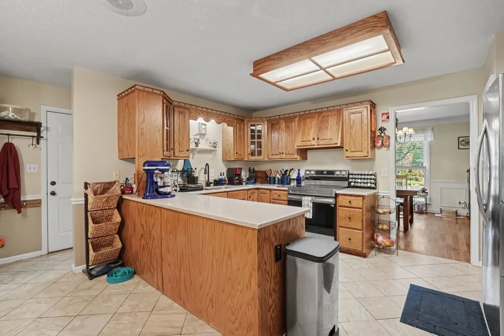 225 Longwood Ln Clarksville, TN 37043