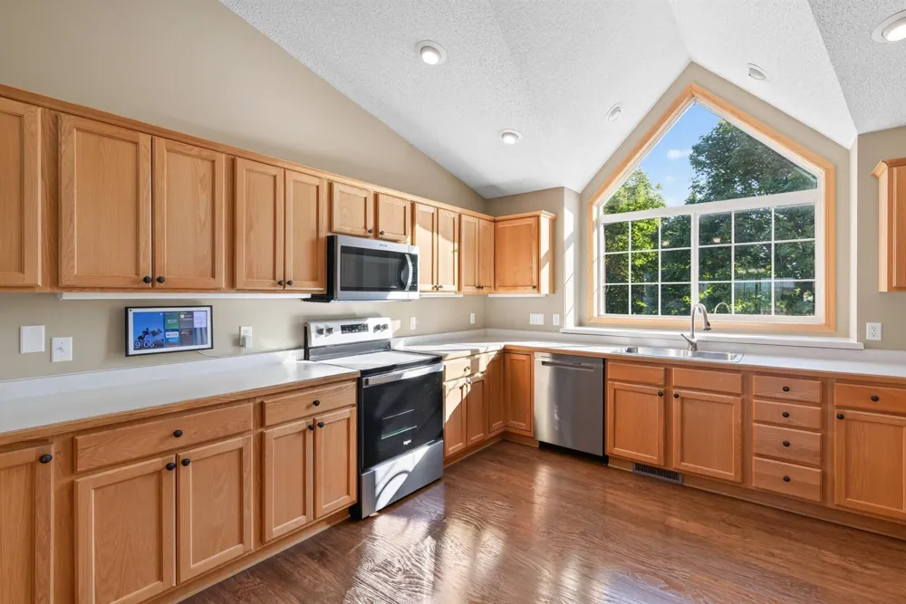 18978 Excalibur Trail Farmington, MN 55024