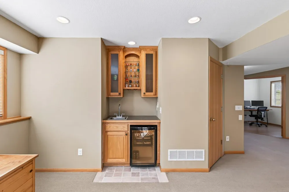 18978 Excalibur Trail Farmington, MN 55024