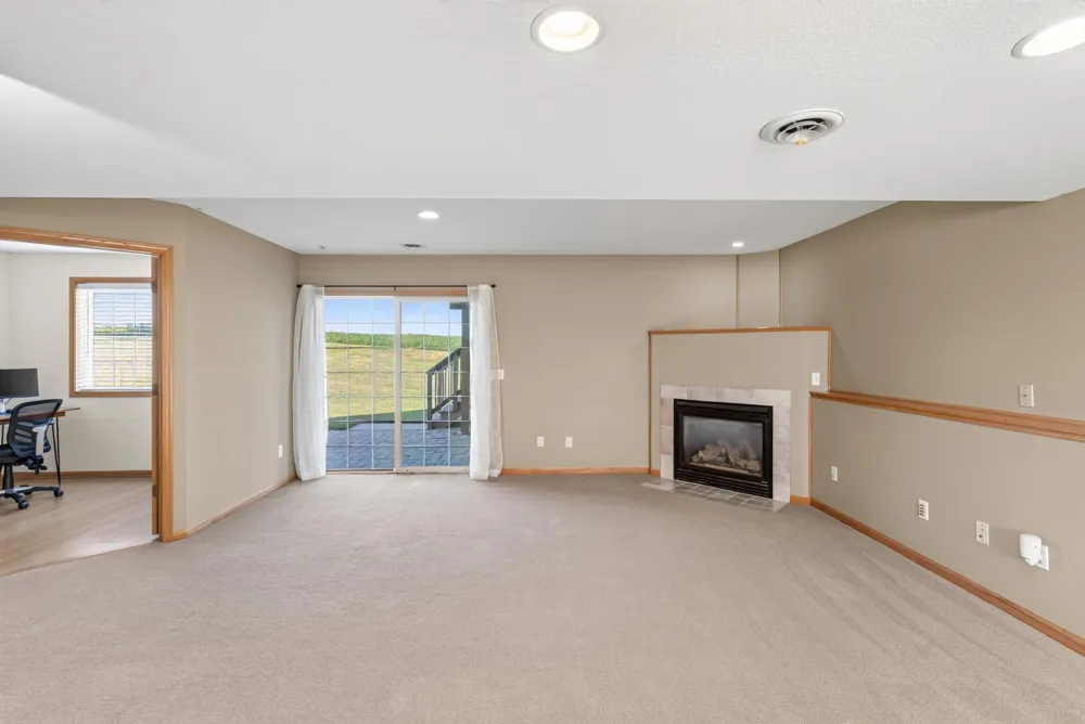 18978 Excalibur Trail Farmington, MN 55024