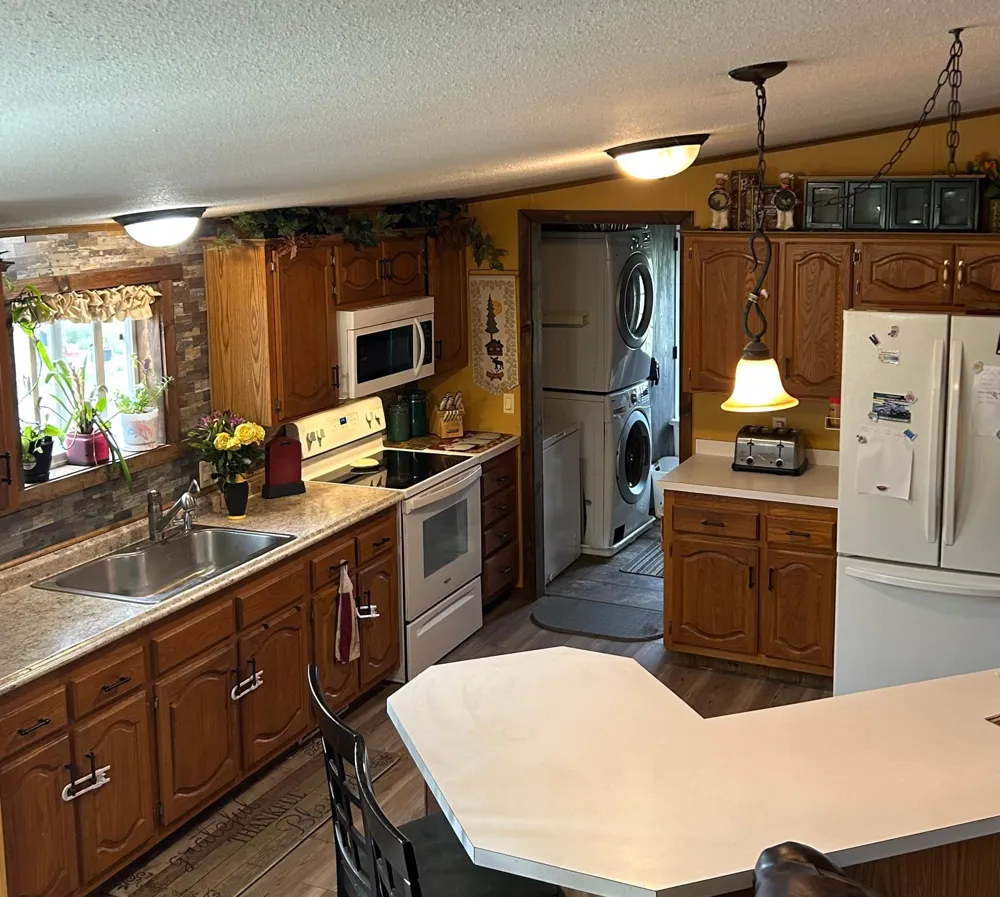 13356 347th Street Lindstrom, MN 55045
