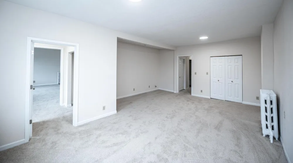 298 University Avenue W Saint Paul, MN 55103