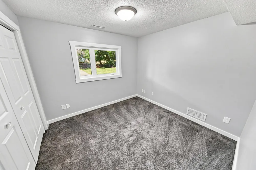 6009 25th Ave NW Rochester, MN 55901