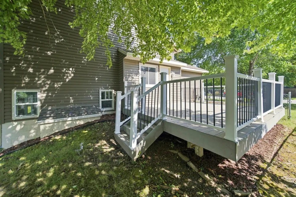 6009 25th Ave NW Rochester, MN 55901