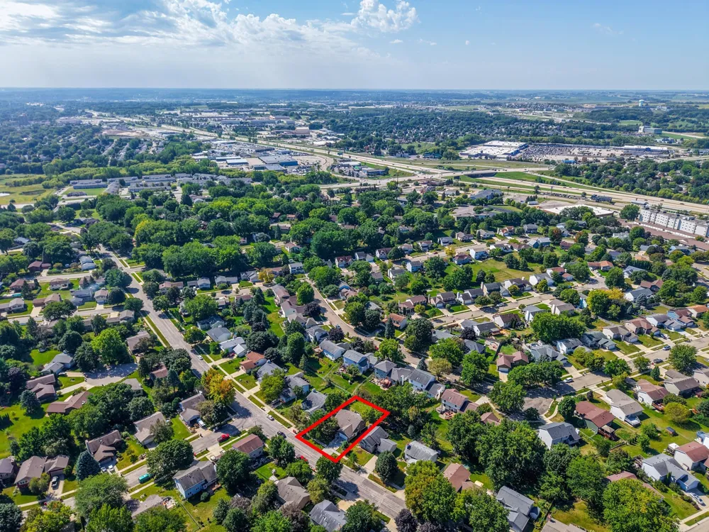 6009 25th Ave NW Rochester, MN 55901