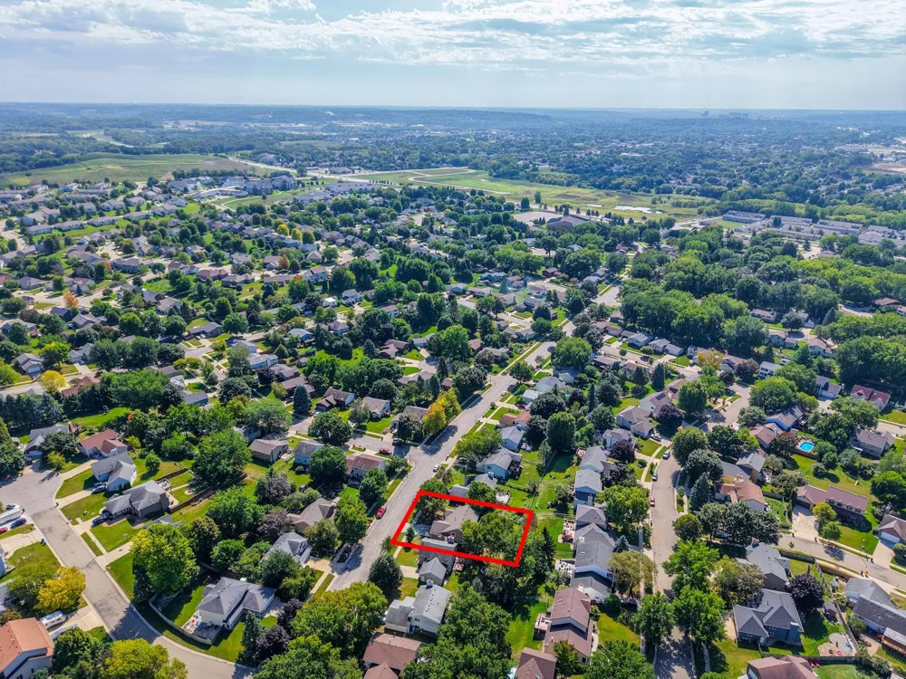 6009 25th Ave NW Rochester, MN 55901